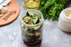 Баклажаны с чесноком и укропом