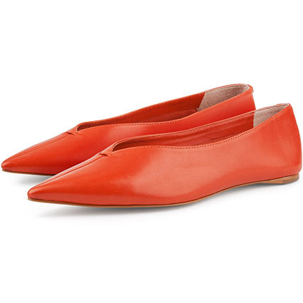 Балетки вернулись: как носить любимую обувь Брижит Бардо и Одри Хепберн летом 2021 года