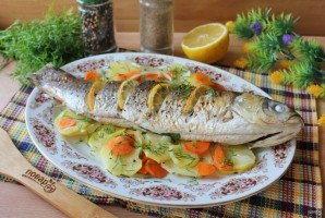 Белый амур в фольге в духовке