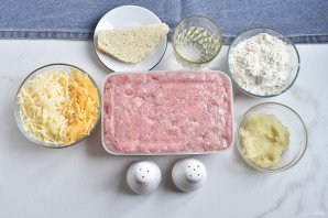 Биточки с сыром