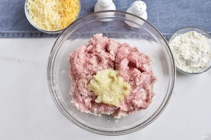 Биточки с сыром