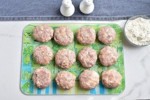 Биточки с сыром