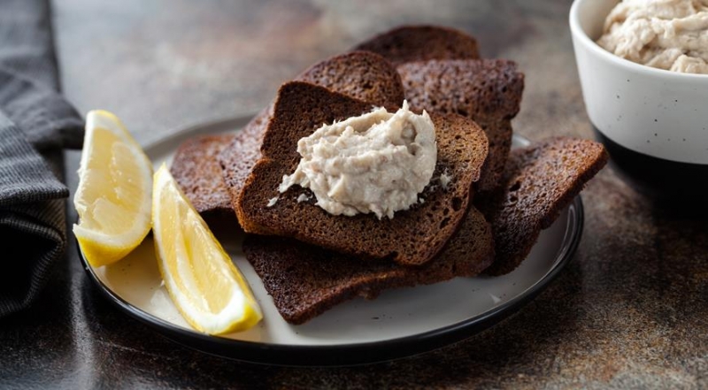 Четверговая соль и чёрная соль, суеверия, отличия, приготовление
