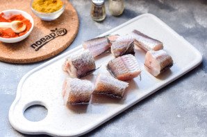 Хек с картошкой в мультиварке