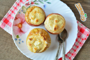 Яблоки фаршированные творогом