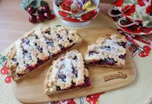 Кростата с вишней