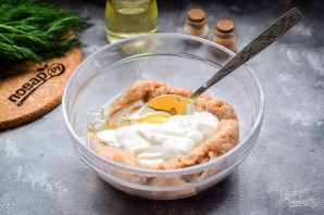 Куриные оладьи со сметаной