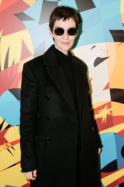 Модный дайджест: от Варвары Шмыковой в образе Гермионы до показа предполагаемой дочери Путина