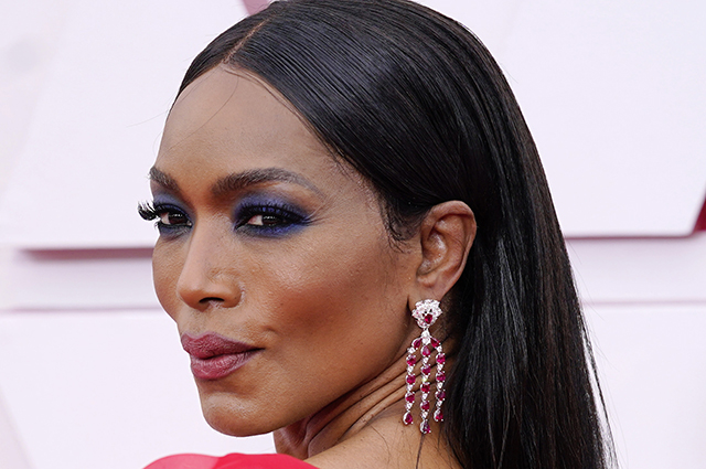 "Оскар-2021": лучшие украшения на красной дорожке