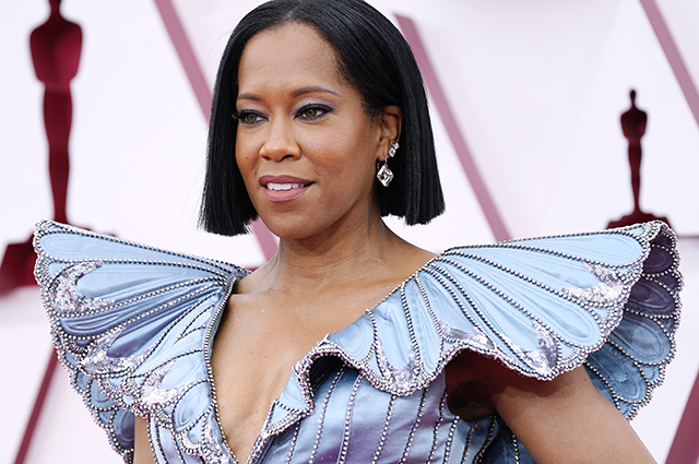 "Оскар-2021": лучшие украшения на красной дорожке