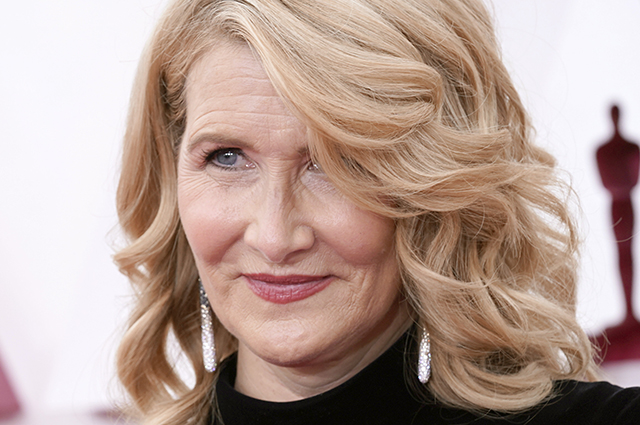 "Оскар-2021": лучшие украшения на красной дорожке