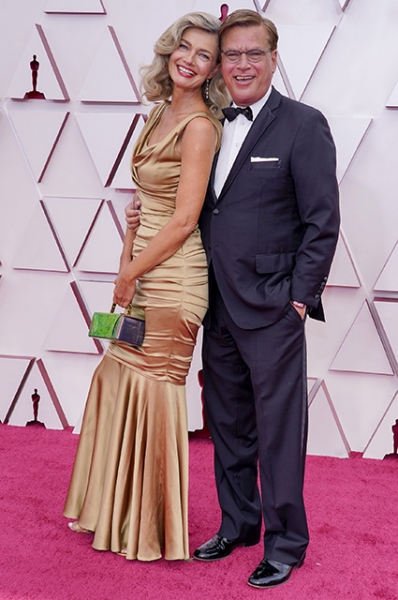 "Оскар-2021": Паулина Поризкова и Аарон Соркин на красной дорожке