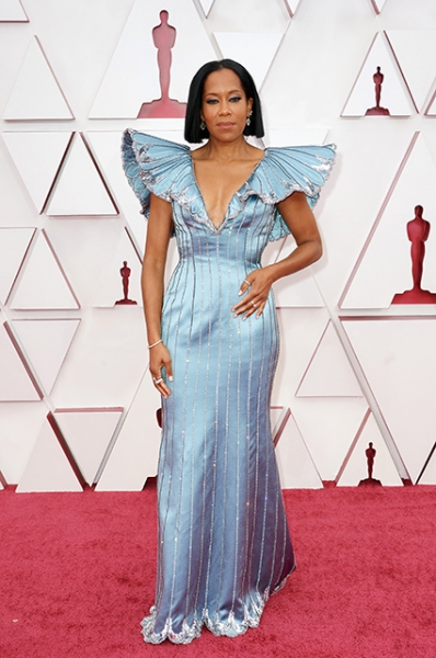 "Оскар-2021": выбираем лучший образ церемонии