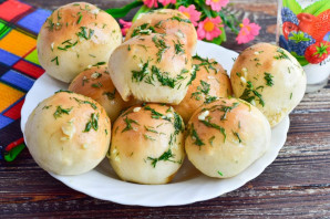 Пампушки с чесноком в хлебопечке