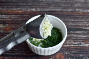 Пампушки с чесноком в хлебопечке