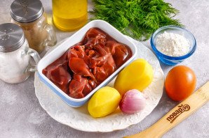 Печеночные оладьи с картофелем