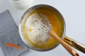 Пирог с заварным кремом