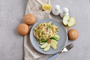 Салат с китайской капустой