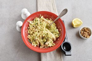 Салат с китайской капустой