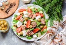 Салат с тунцом и фетой