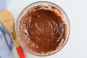 Шоколадное пирожное