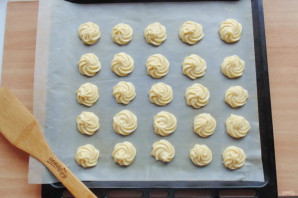 Торт из профитролей с заварным кремом