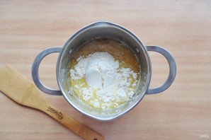 Торт из профитролей с заварным кремом