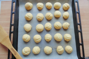 Торт из профитролей с заварным кремом