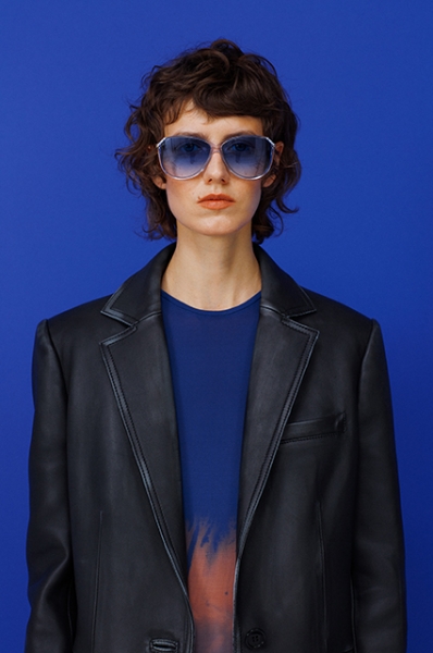 Трикотаж и хлопок: смотрим лукбуки с базовым летним гардеробом