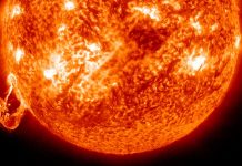 Ученые сообщают об угрожающем росте солнечных вспышек