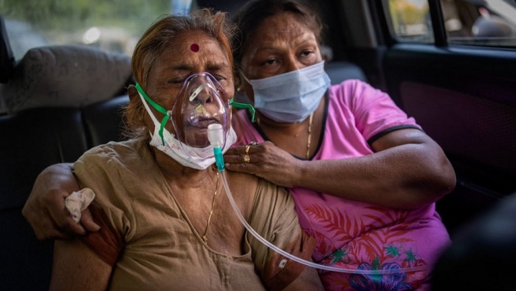 В чем причина коронавирусной трагедии в Индии?