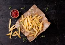 Диетолог назвала картофель фри и еще 3 продукта, от которых можно постареть раньше времени — читать на Gastronom.ru