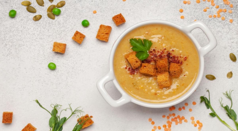 Гренки в супе: вкусная и полезная добавка или вредная еда? — читать на Gastronom.ru