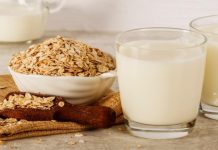Почему овсяное молоко может быть вредным, рассказала диетолог — читать на Gastronom.ru