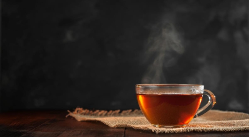 Щепотка соли и лимонный сок: для чего профессор химии из США предлагает добавлять эти ингредиенты в чай — читать на Gastronom.ru