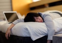 Продолжительность сна зависит от места проживания, обнаружили ученые