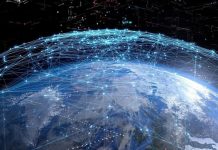 Спутники Starlink могут подвергнуть нас воздействию смертоносных космических лучей, предупреждает бывший физик НАСА