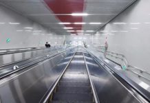 В Китае находится самая глубокая станция метро, где от перепада давления закладывает уши