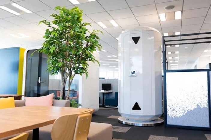 Японская компания создала вертикальные капсулы для сна