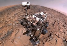 Марсоход Curiosity преодолел опасные препятствия на Марсе