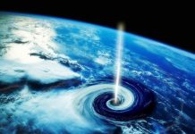 Тайна Тунгусского метеорита: Ученые предположили, что черная дыра прошла сквозь Землю