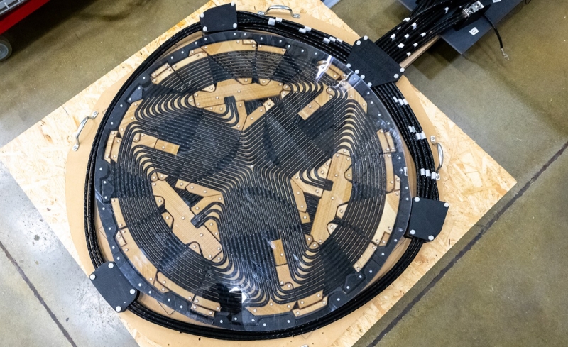 Исследователи продемонстрировали беспроводную зарядку электромобилей мощностью 270 кВт