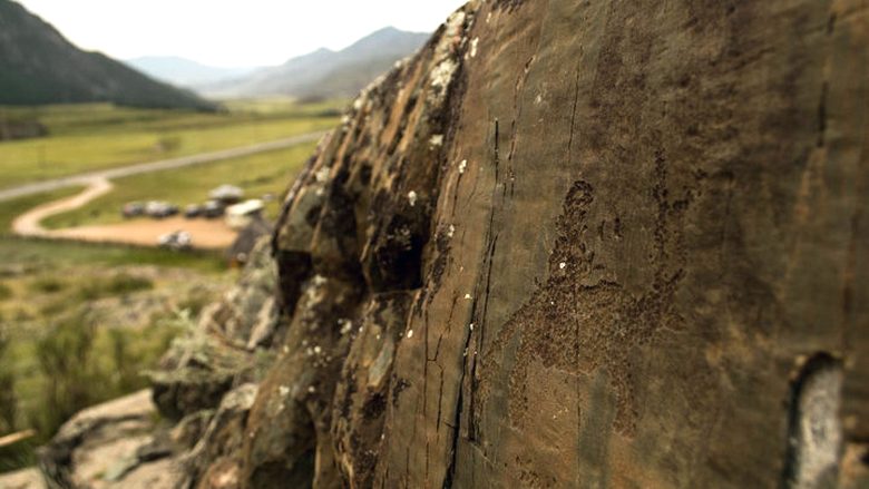 Древние наскальные рисунки Алтая наводят на размышления