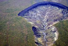 Тайны Батагайского кратера в Сибири: «Ворота в подземный мир» продолжают расширяться