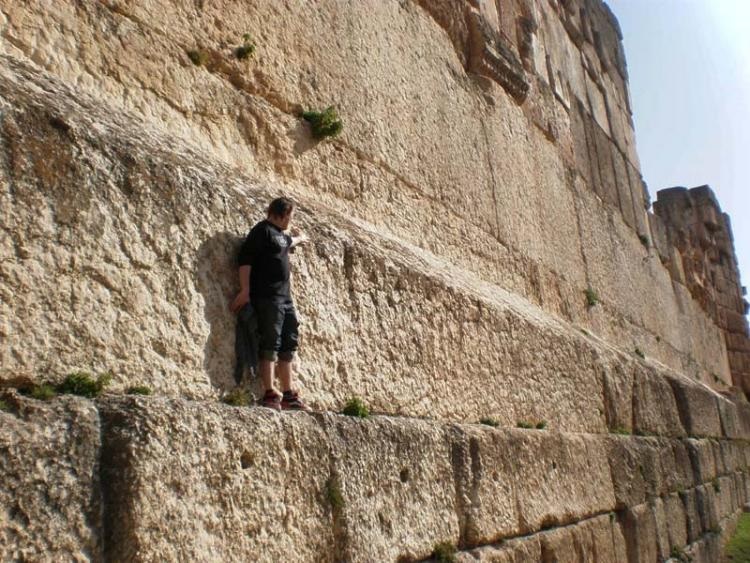 Тайна древнего Баальбека: как возводились гигантские храмы и другие загадочные сооружения