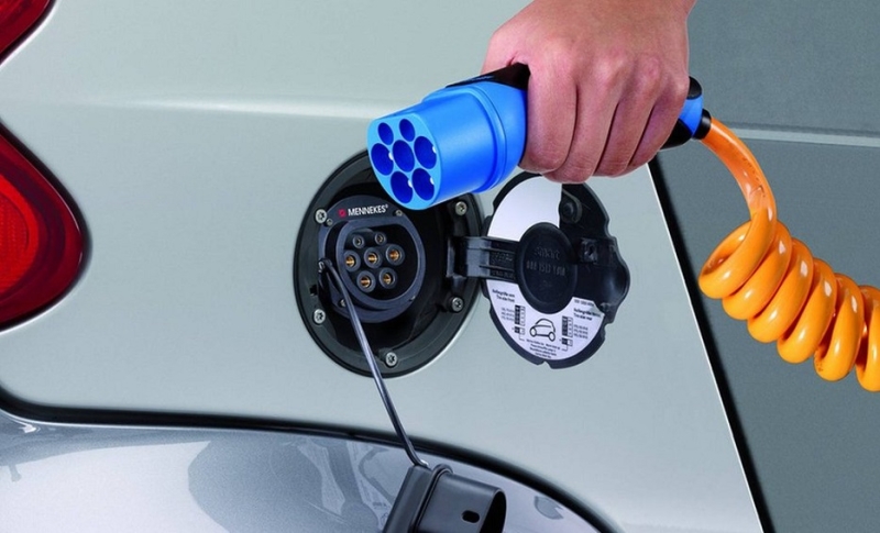 Электромобили: дешевле, экологичнее, но есть подводные камни