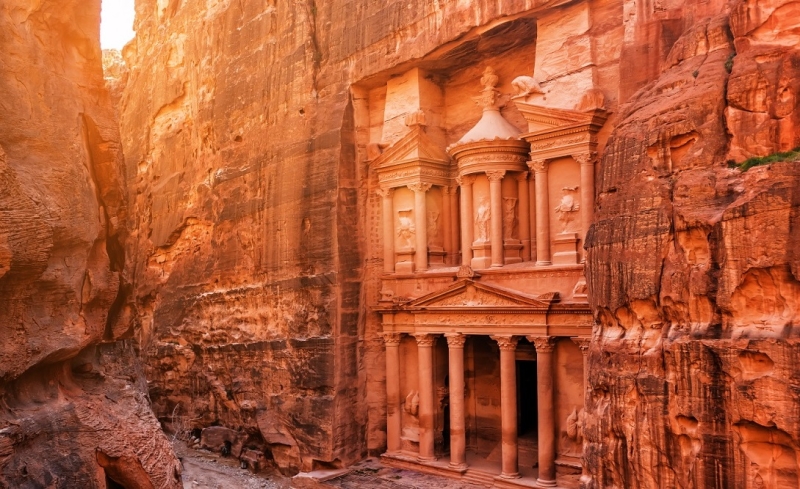 На месте съемок фильма об Индиане Джонсе обнаружили затерянную гробницу