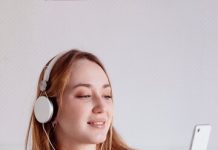 Самые популярные песни: вечные хиты и современные тренды