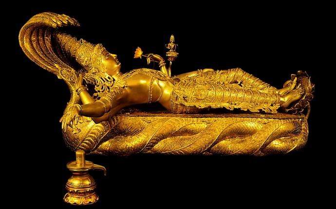 За запретной дверью в индийском храме скрываются несметные сокровища