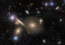 «Неправильная галактика»: Японские астрономы обнаружили галактику с тремя кольцами